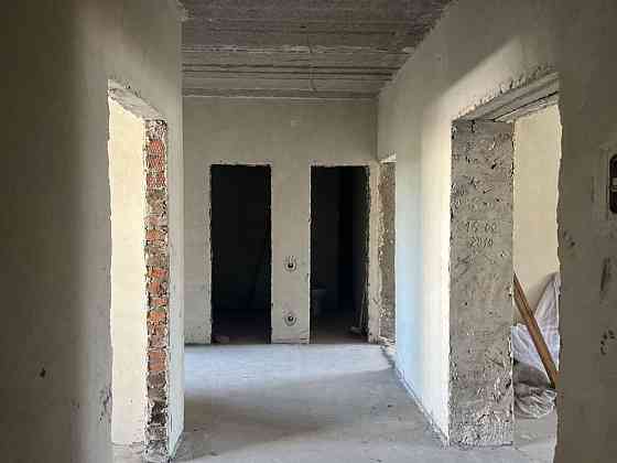 Продаж Квартира 3-кімнатна, 1/5 поверх на вул.Вовчинецька, 2а Івано-Франківськ