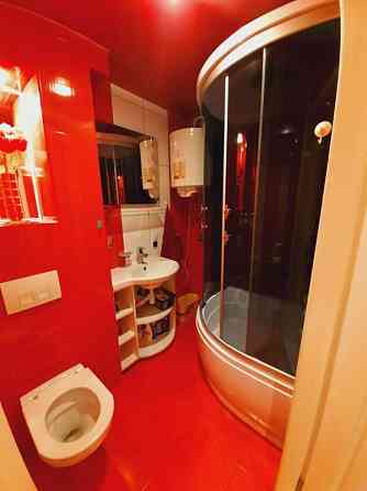 Оренда Квартира 2-кімнатна, 1/5 поверх на Чорних Запорожців, 4 Київ