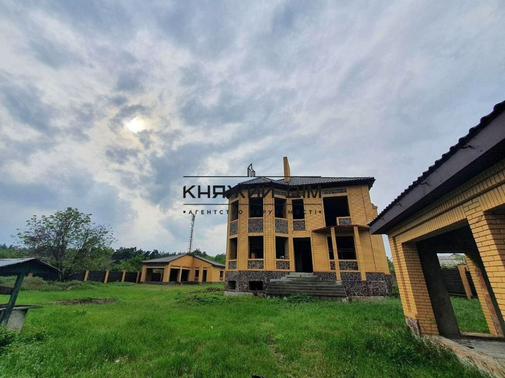 Продажа большого 3-х этажного дома в Козине с.Рудыки. КОД ОБЪЕКТА: 229155. Козин (МИРОНІВСЬКИЙ район) - фото 2