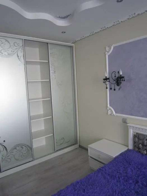 Оренда Квартира 1-кімнатна, 7/25 поверх на ул. Юрия Ильенко Киев - изображение 2