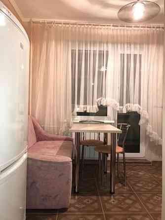 Оренда Квартира 1-кімнатна, 15/16 поверх на Ревуцького, 1 Київ