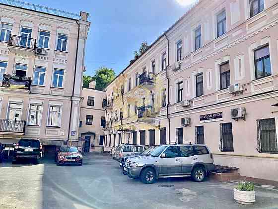 Продаж 2к. квартири Поділ Садиба Михайла Ріхерта Kiev