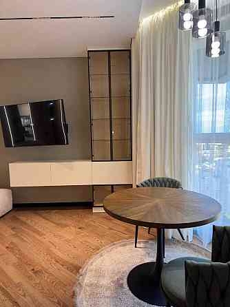 Продаж Квартира 1-кімнатна, 24/30 поверх на Андрія Верхогляда вул., д. 14А Київ