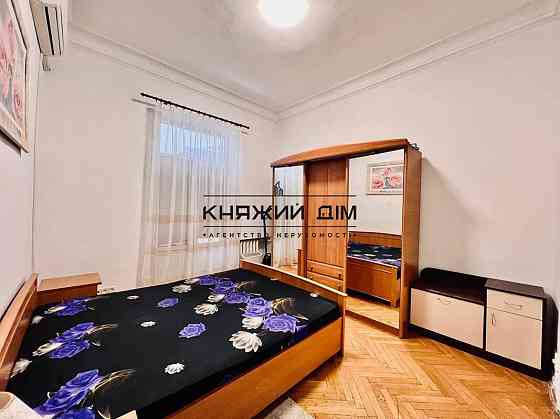 Оренда Квартира 2-кімнатна, 7/9 поверх на Крещатик ул. Киев