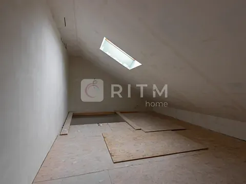 Продаж 3к Квартира 100 кв.м вул. Героїв Крут 6  - фото 4