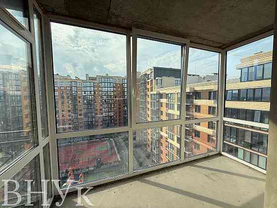 Продаж Квартира 3-кімнатна, 10/10 поверх на Івана Франка Луцьк