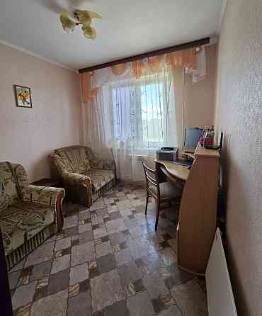 Продаж Квартира 4-кімнатна, 5/10 поверх на Варейкиса ул., 2 Дніпро