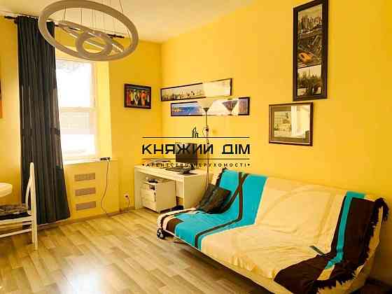 Продаж 1 кімнатна квартира Майдан Незалежності, Хрещатик 13, Сталінка з ЛІФТОМ № 21135577 Київ