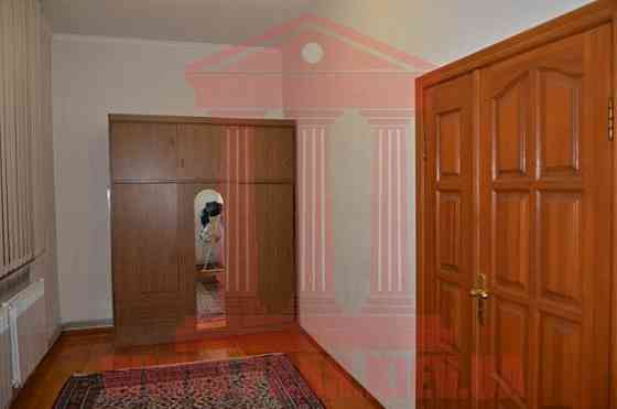 Продаж 3-поверховий Будинок з ділянкою 8 сот 490 кв.м   Бориспіль