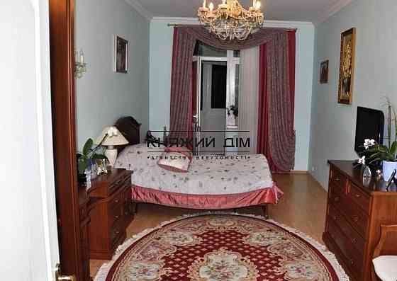 Без комісії! Простора, видова 3-х к. кв. м. Палац Україна. № 21104018 Київ