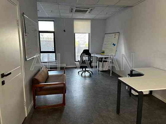 Оренда офісне приміщення на Липківського Василя Митрополита вул., 14 приміщень - 3, поверх - 2/9 Kiev