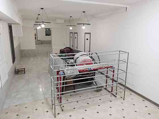 Оренда Будинок 3-кімнатний на Теліги Олени вул., 41 Київ