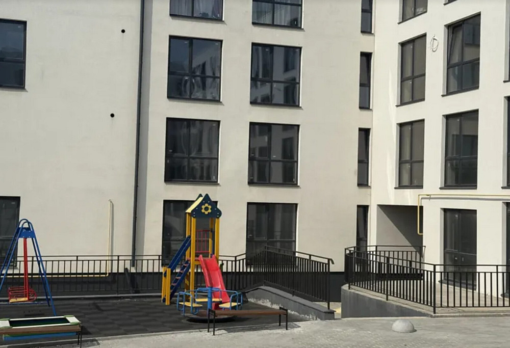 Продаж 2-кімнатної квартири в передмісті Тернополя (с. Петриків)  - фото 5