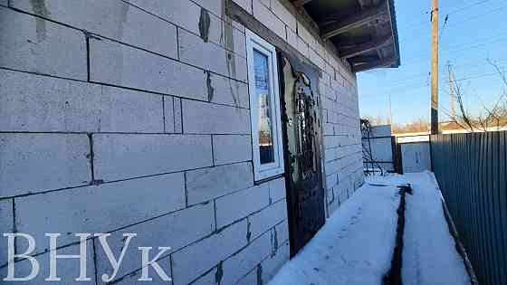 Продаж Квартира 2-кімнатна, 1/1 поверх на Степана Бандери, (Кузнєцова) Kivertsy