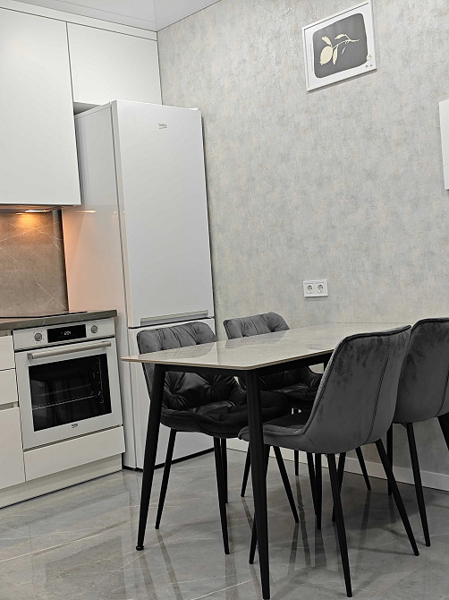 Продаж Квартира 2-кімнатна, 8/26 поверх на Причальна вул., д. 12 Киев - изображение 2