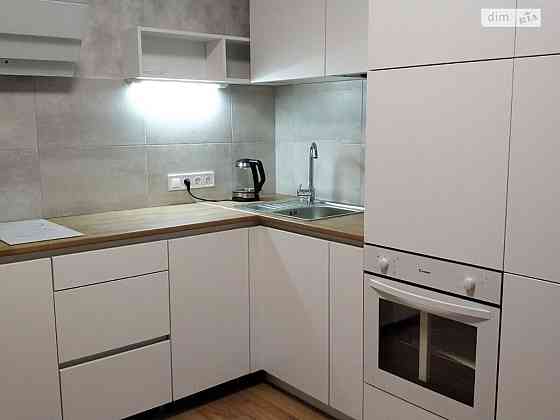 Оренда Квартира 1-кімнатна, 1/10 поверх на вул. Юнацька, 4 Київ