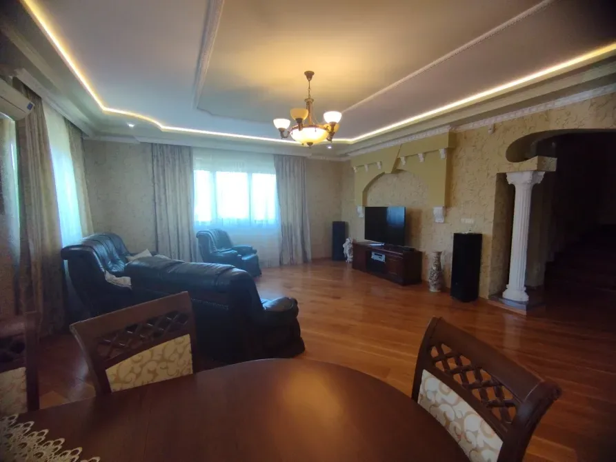 Оренда 2-поверховий Будинок з ділянкою 6 сот 268 кв.м 4 кімн. на Тернопільська Ужгород - фото 10