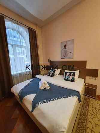 Оренда Квартира 2-кімнатна, 2/5 поверх на Эспланадная ул. Київ