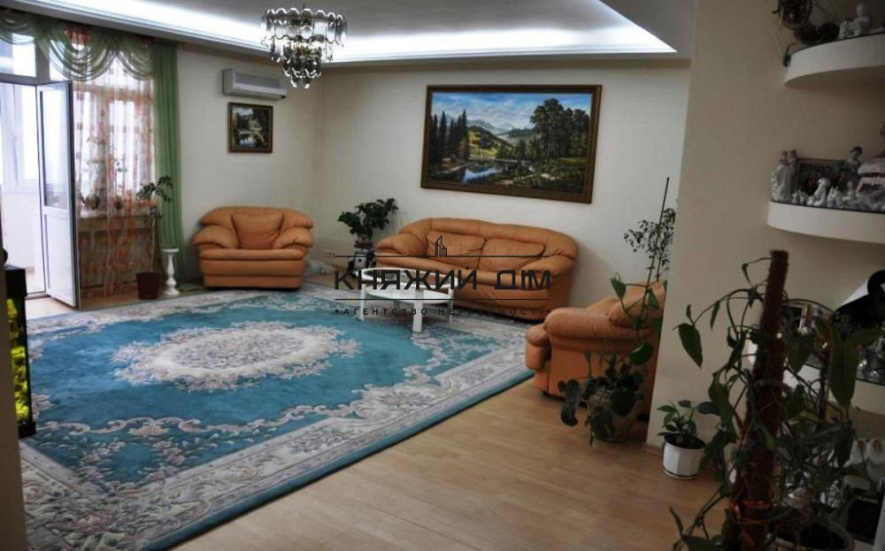 Без комісії! Простора, видова 3-х к. кв. м. Палац Україна. № 21104018 Київ - фото 3