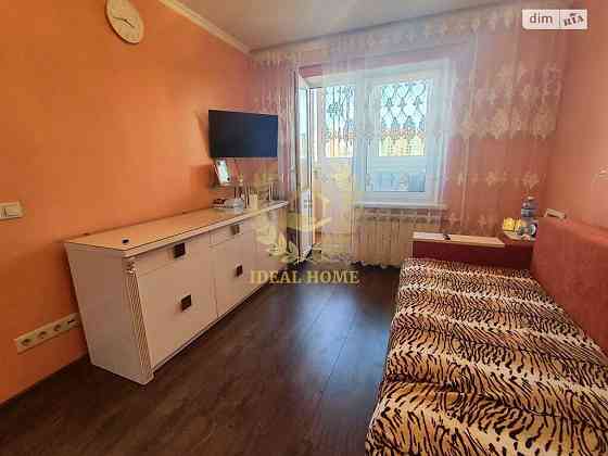 Продаж Квартира 1-кімнатна, 5/9 поверх на Александра Махова ул., 5 Киев