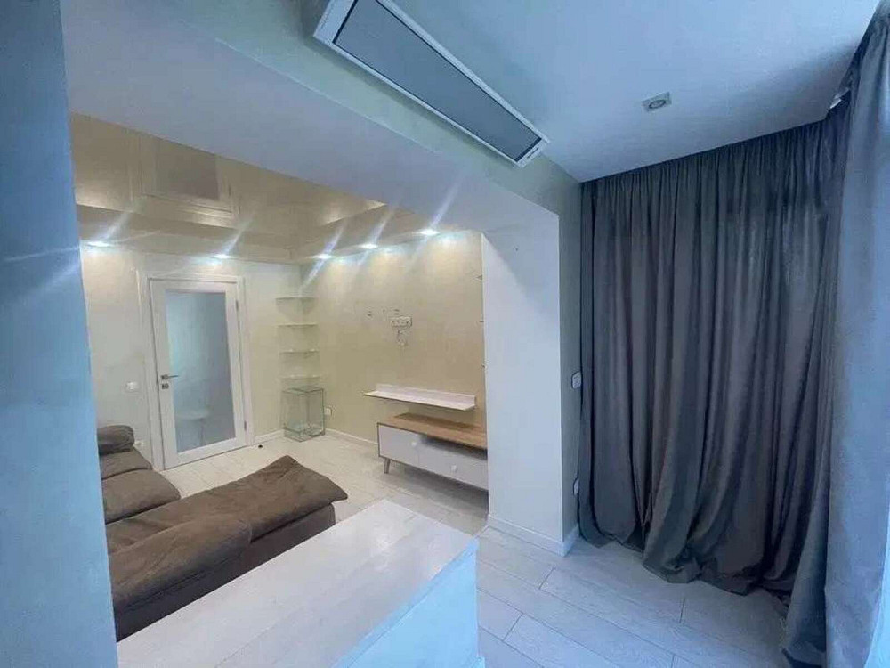 Оренда Квартира 2-кімнатна, 2/5 поверх на пр. Мира Kiev - photo 1