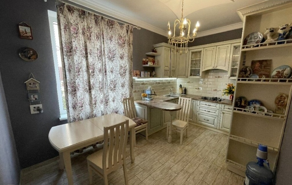 Дом с ремонтом, мебелью и техникой, центр Червоного хутора Одеса - фото 5