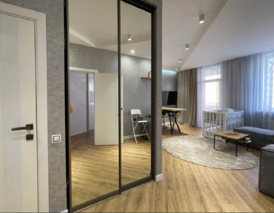 Продаж Квартира 1-кімнатна, 4/24 поверх на Березовая улица, 2/1 Одесса