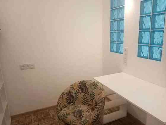 Оренда Квартира 2-кімнатна, 5/5 поверх на ул. Ивана Сергиенко, 15 Київ