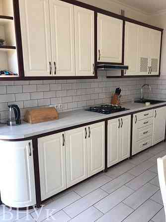 Продаж Квартира 2-кімнатна, 2/8 поверх на Університетська Ужгород