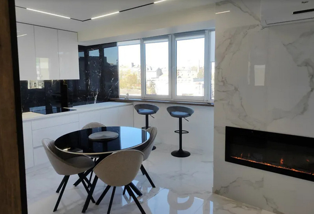 Продаж 3к квартири 95 кв. м на пл. Героїв Євромайдану Тернопіль - фото 5