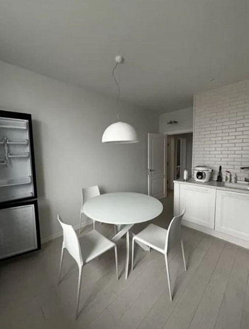 Трехкомнатная квартира с ремонтом . Начало Таирова. Одеса - фото 2