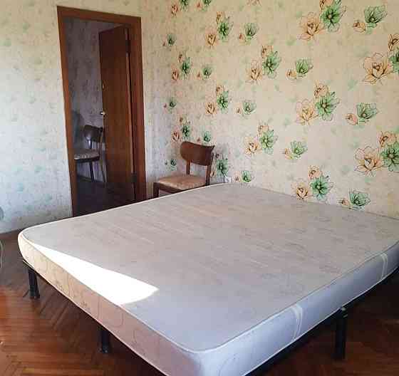 Продаж Квартира 3-кімнатна, 5/5 поверх на Нежинская улица Одесса