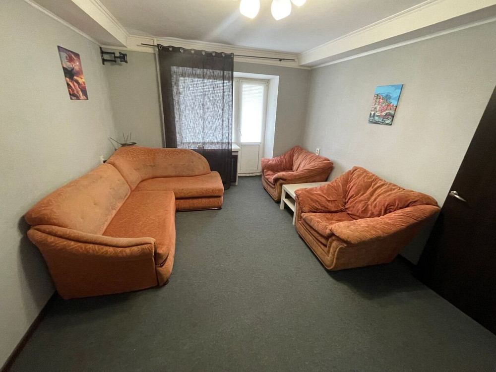 Оренда Квартира 3-кімнатна, 2/9 поверх на Шолом-Алейхема, 1 Київ - фото 1