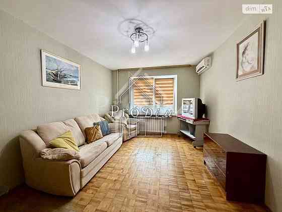 Продаж Будинок 2-кімнатний на Харківське шосе, 61 Київ