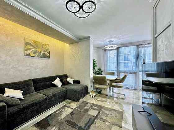 Продаж Квартира 2-кімнатна, 3/4 поверх на Азарова Вице-Адмирала ул., 6 Odessa