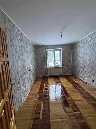 Продаж Квартира 3-кімнатна, 1/9 поверх на вул. Молодіжна Ивано-Франковск