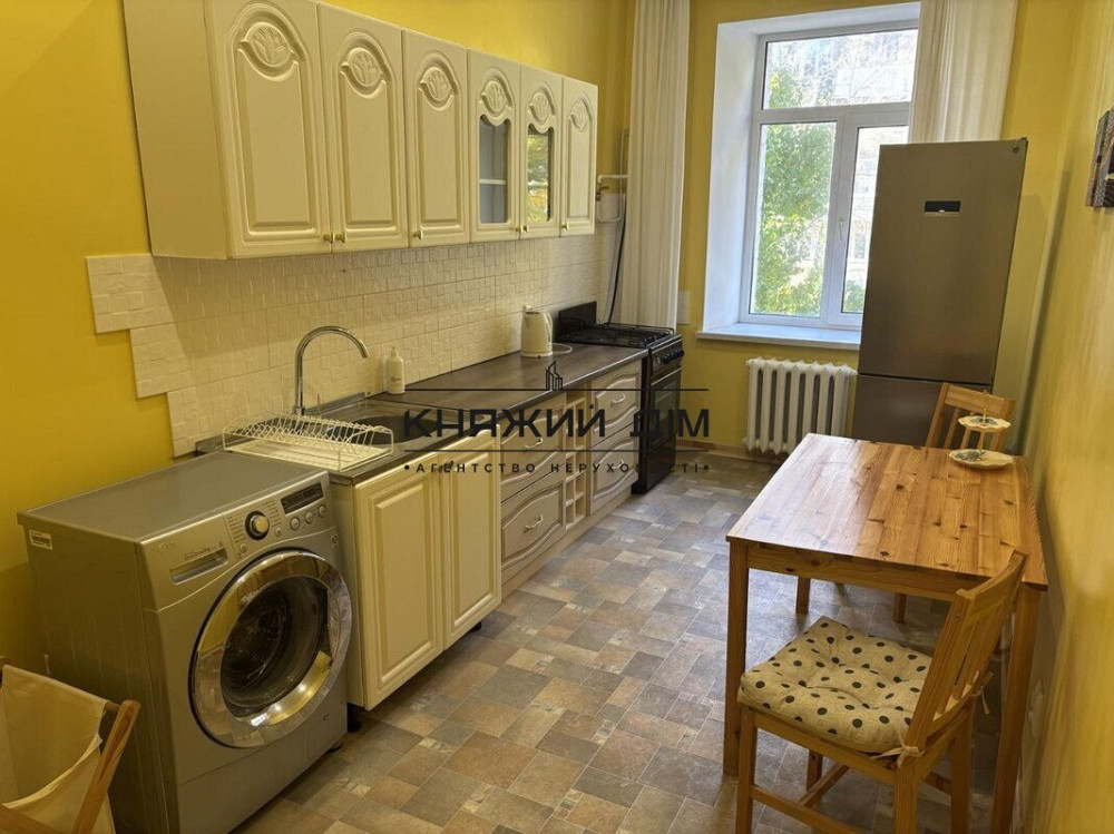 Однокімнатна квартира біля метро Олімпійська № 1190208 Київ - фото 3