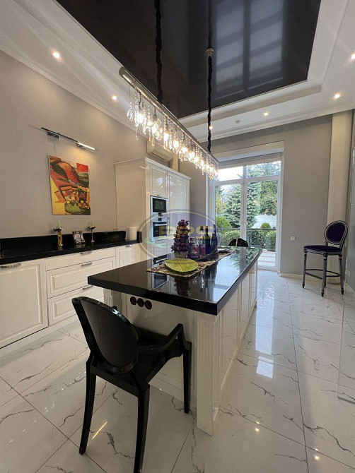 Продаж 2-поверховий Будинок з ділянкою 6 сот 240 кв.м 4 кімн. на Гаршина вул. Одеса - фото 1