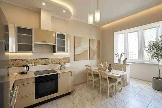 Продаж Квартира 2-кімнатна, 6/8 поверх на Жамбіла Жабаєва вул., д. 7Б Kiev