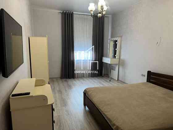 Продаж 3к квартири 76 кв. м Львів
