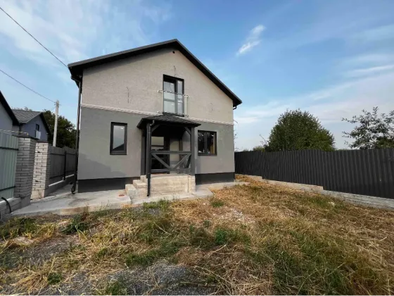 Продаж 2-поверховий Будинок з ділянкою 3.8 сот 106 кв.м 4 кімн. на вул. Дачна Прибузьке