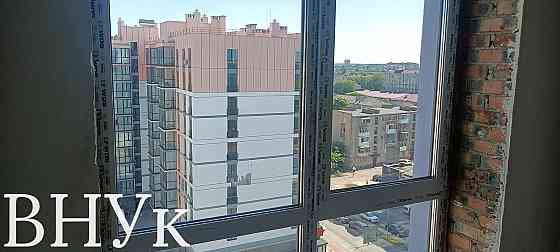 Продаж Квартира 3-кімнатна, 10/10 поверх на Привокзальна Луцк