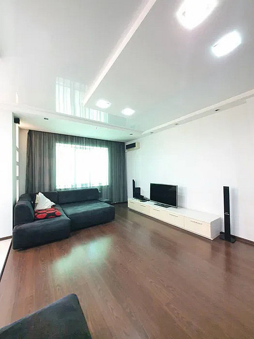 Продаж Квартира 3-кімнатна, 9/10 поверх на Малиновского Маршала ул., 48А Дніпро - фото 3