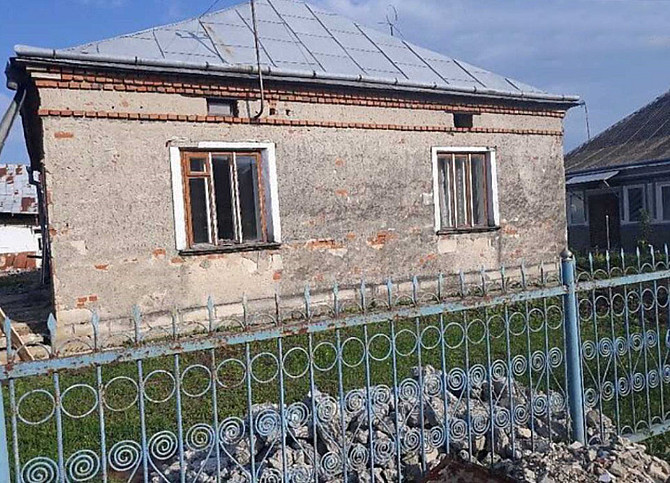 Продаж будинку з земельною ділянкою у Великих Гаях  - фото 1