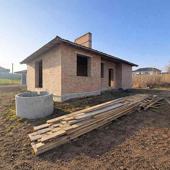 Продаж Будинок 3-кімнатний на вул. Сонячна Біла Криниця