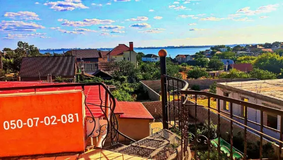 Продаж 3-поверховий Будинок з ділянкою 13.9 сот 1326 кв.м 7+ кімн. на Морська, 73 Одеса