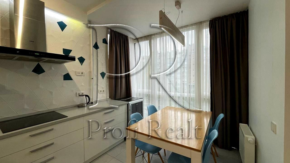 Продаж Квартира 3-кімнатна, 3/10 поверх на Метрологічна вул., д. 109-А Kiev - photo 1