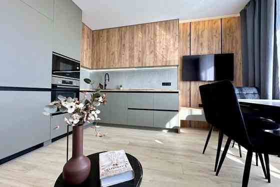 Продаж Квартира 1-кімнатна, 14/22 поверх на Василя Липківського (раніше Урицького) вул., д. 38 Kiev