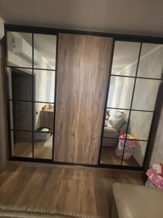 Продаж Квартира 2-кімнатна на ул. Жемчужная, 8 Лиманка