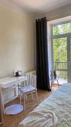 Оренда Квартира 2-кімнатна, 3/5 поверх на Миколи Міхновського, 32а Киев